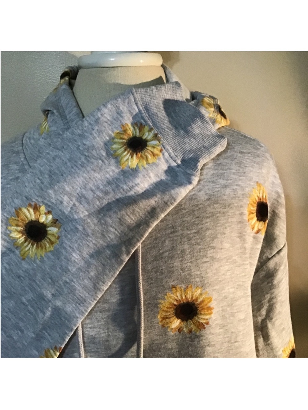 NWT No Boundaries floral sunflower Gray Hoodie sweatshirt xxl - Picture 3 of 9